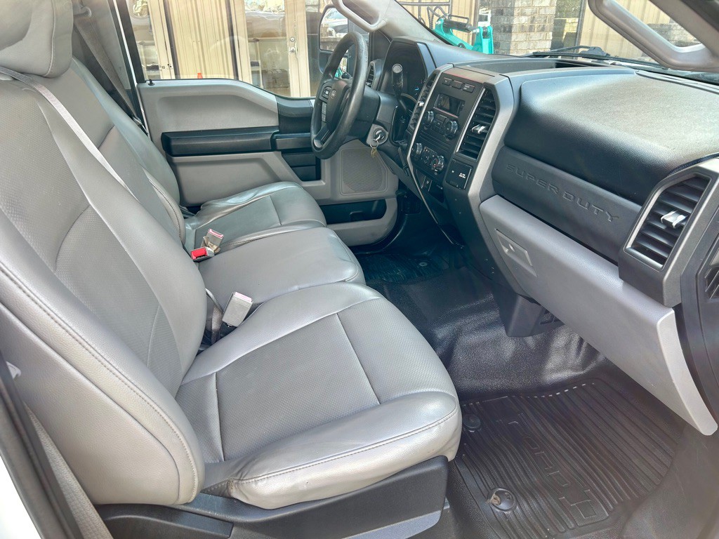 2018 Ford F-350 Image 15