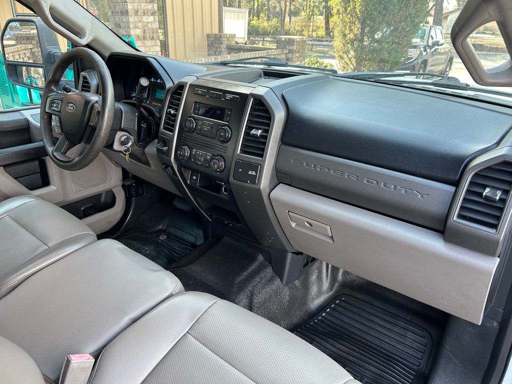 2018 Ford F-350 Image 16