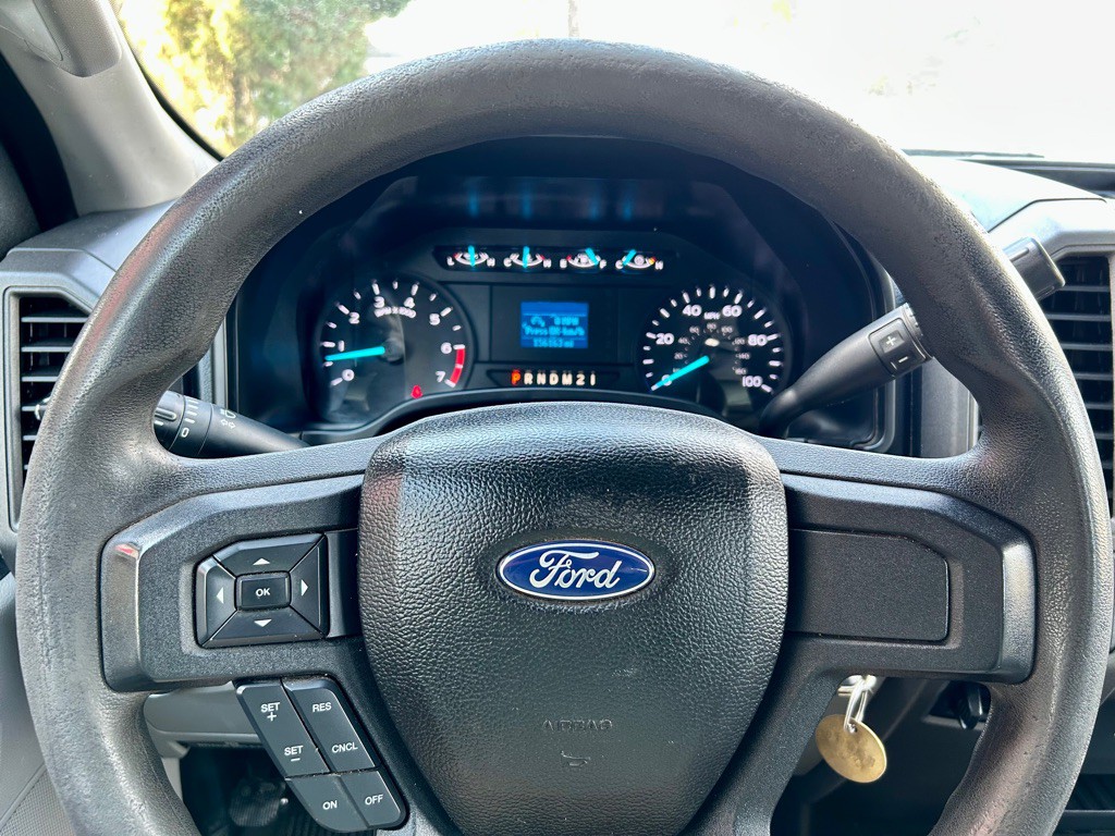 2018 Ford F-350 Image 24