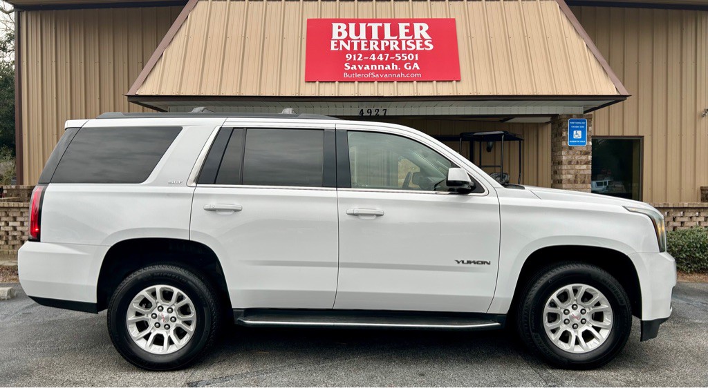 2017 GMC Yukon Image 1