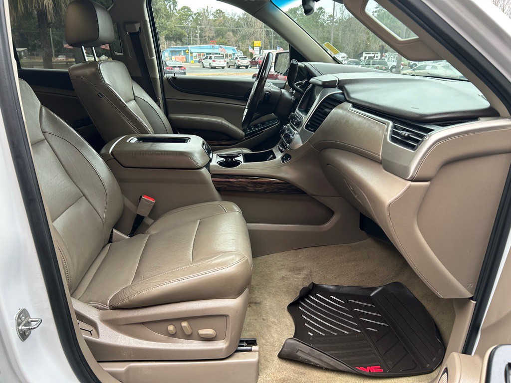 2017 GMC Yukon Image 16