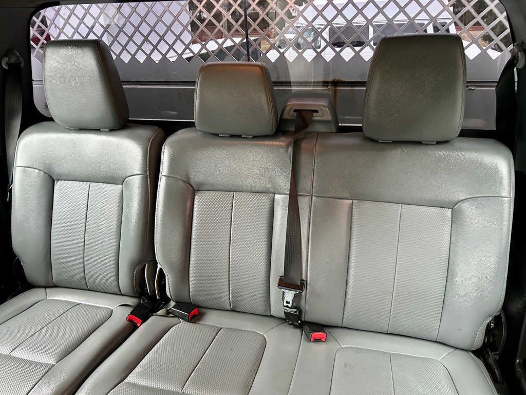 2015 Ford F-350 Image 20