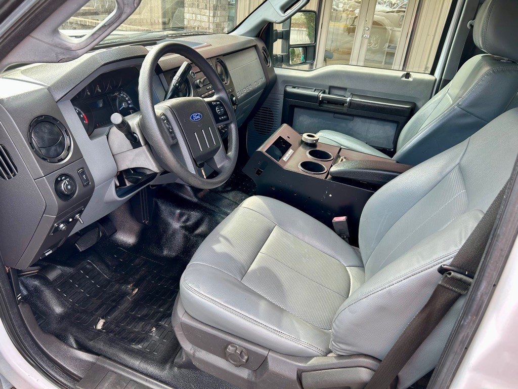 2015 Ford F-350 Image 26