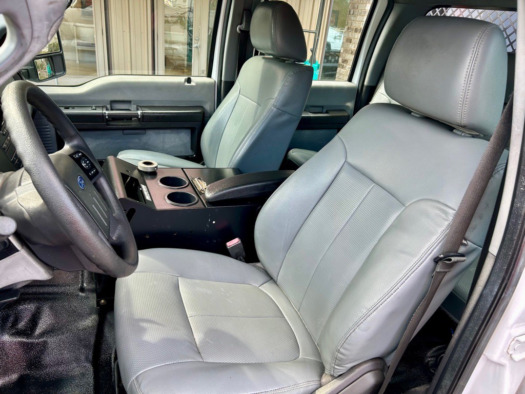 2015 Ford F-350 Image 27