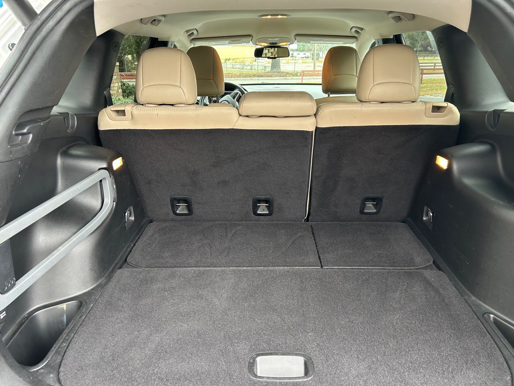 2016 Jeep Cherokee Image 13