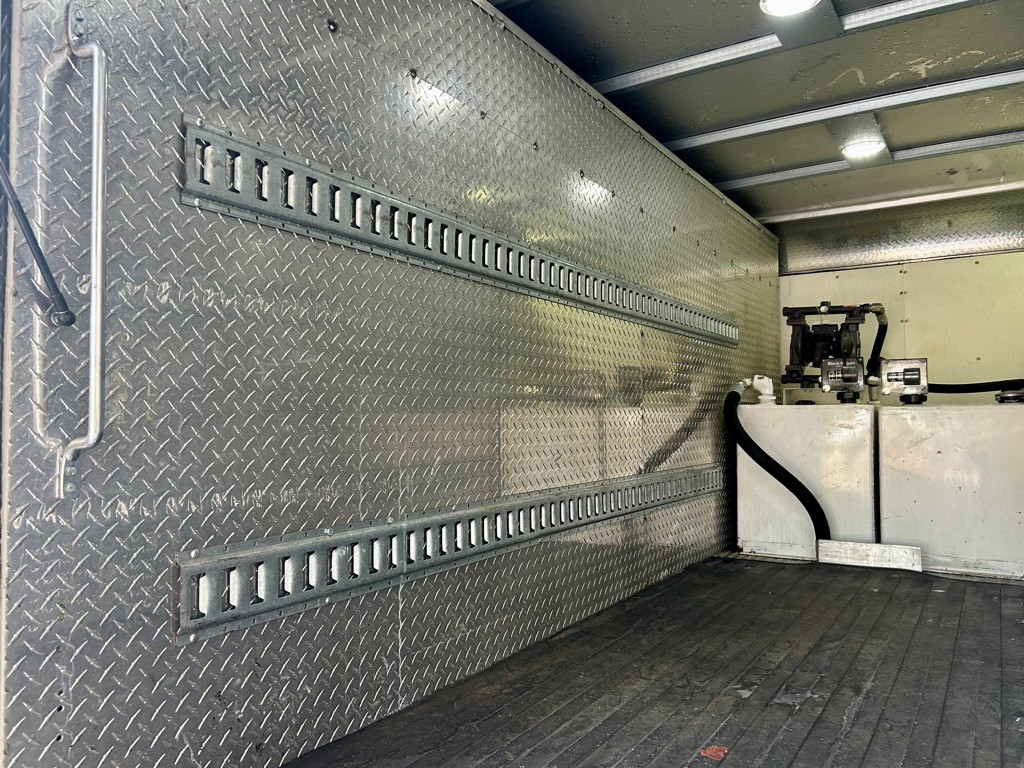 2016 RAM 5500 Image 14