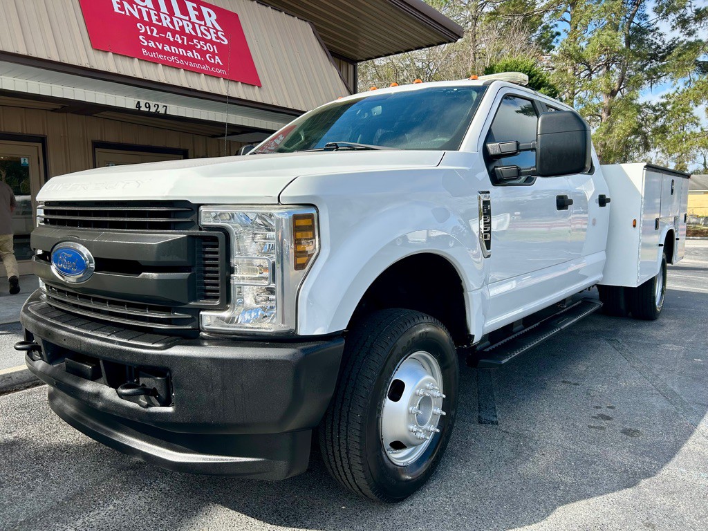 2018 Ford F-350 Image 2