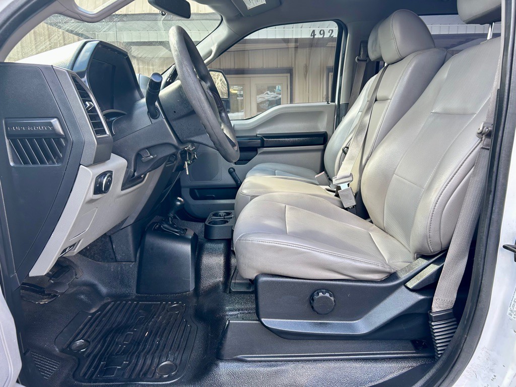 2018 Ford F-350 Image 19