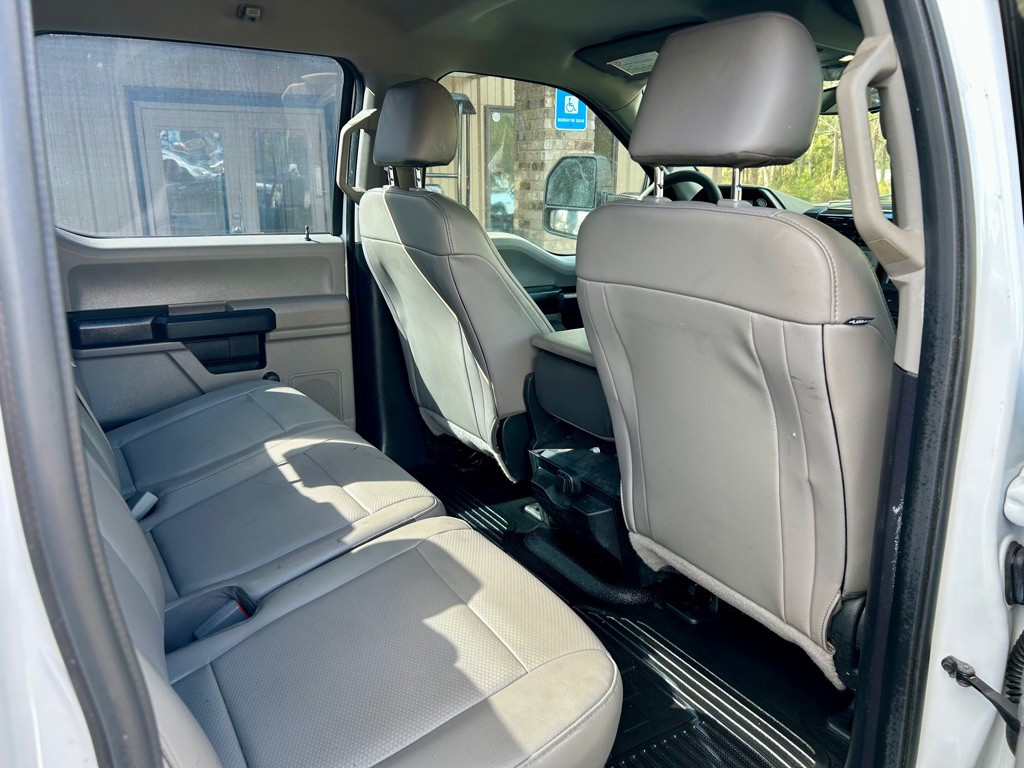 2018 Ford F-350 Image 25