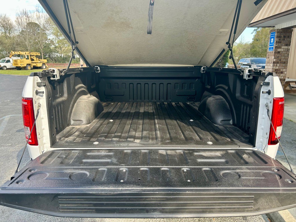 2016 Ford F-150 Image 11