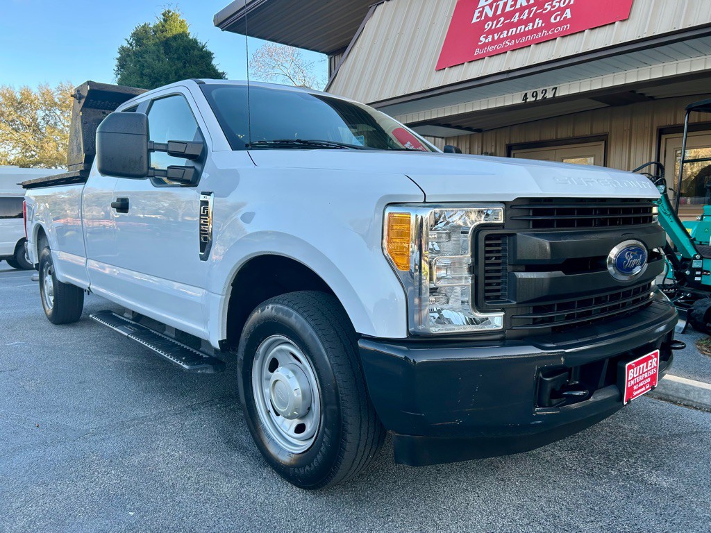 2017 Ford F-250 Image 2