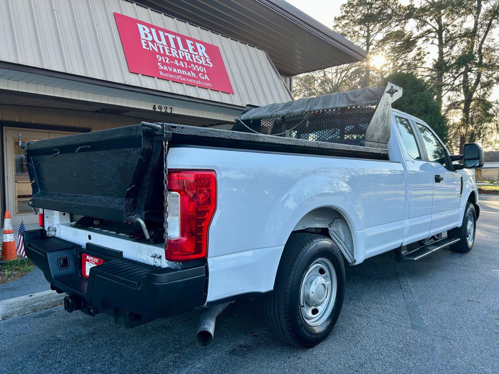 2017 Ford F-250 Image 3