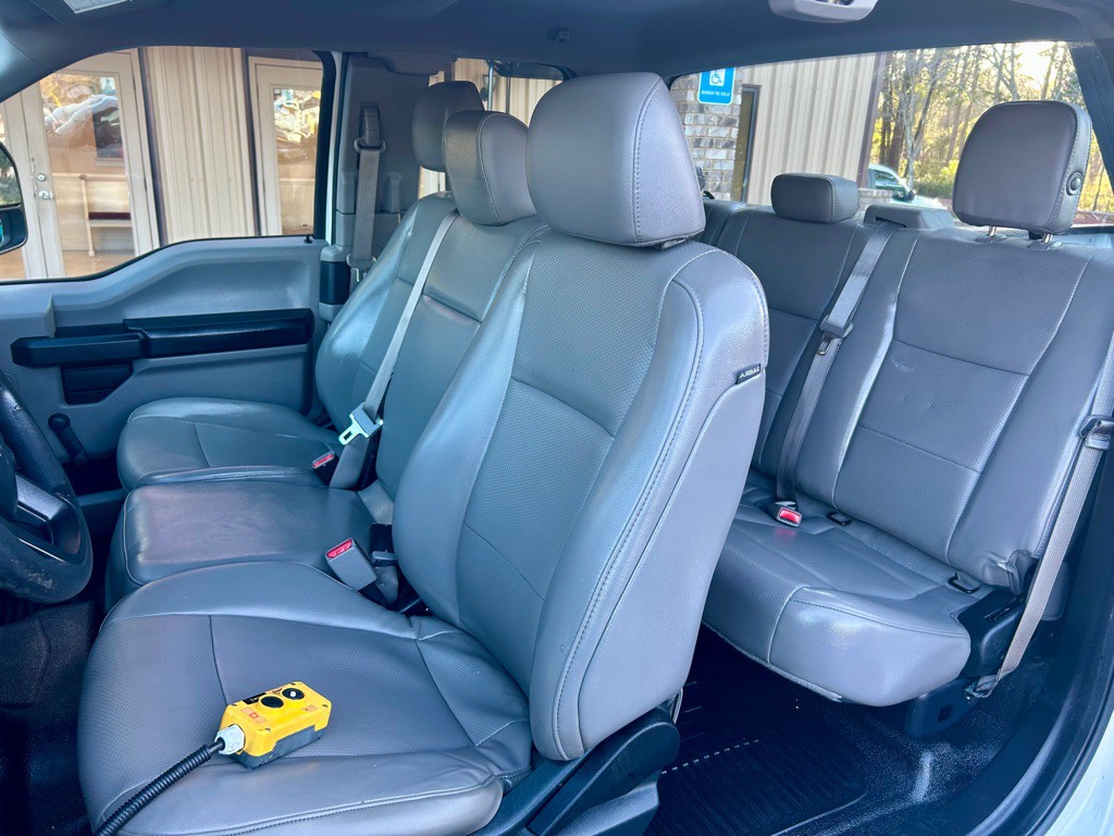 2017 Ford F-250 Image 21