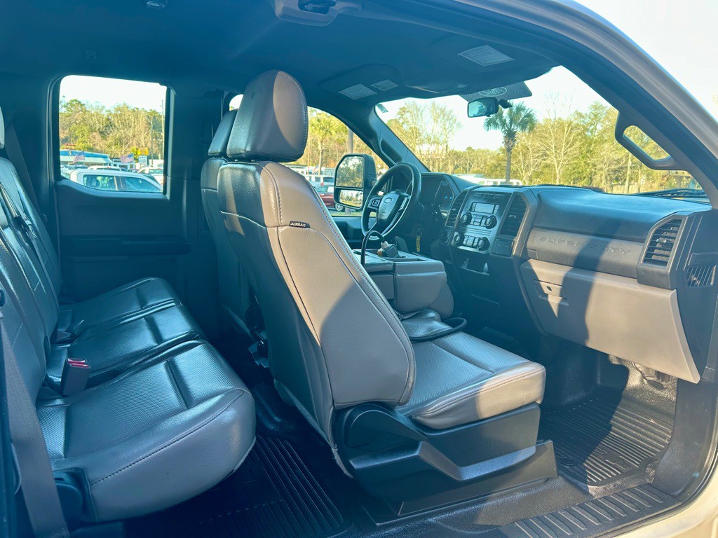 2017 Ford F-250 Image 23