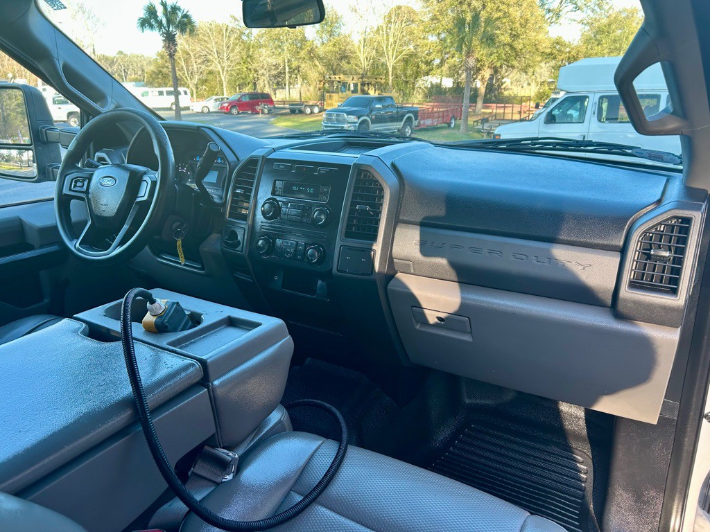 2017 Ford F-250 Image 24