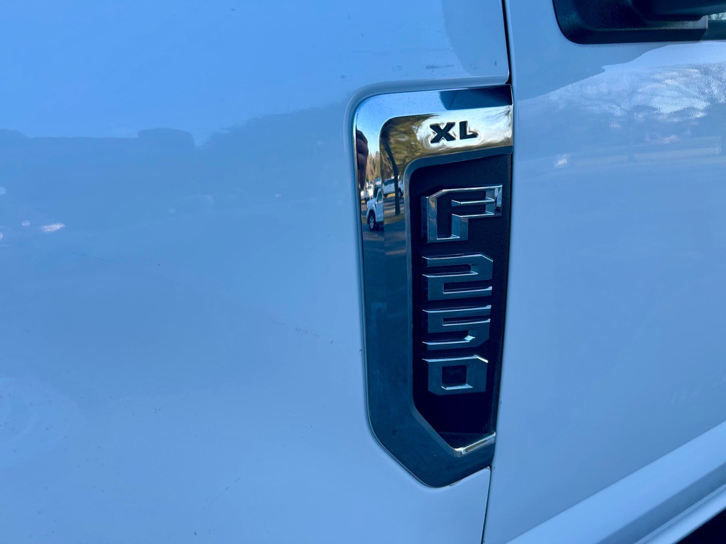 2017 Ford F-250 Image 27