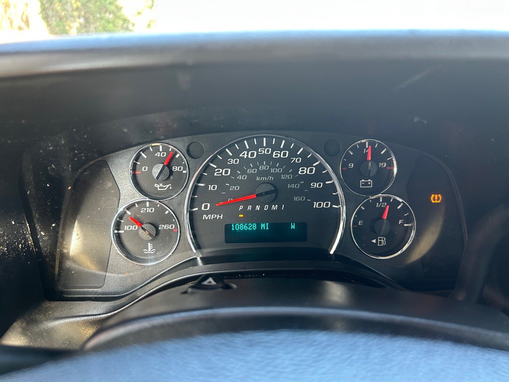 2018 Chevrolet Express Image 24