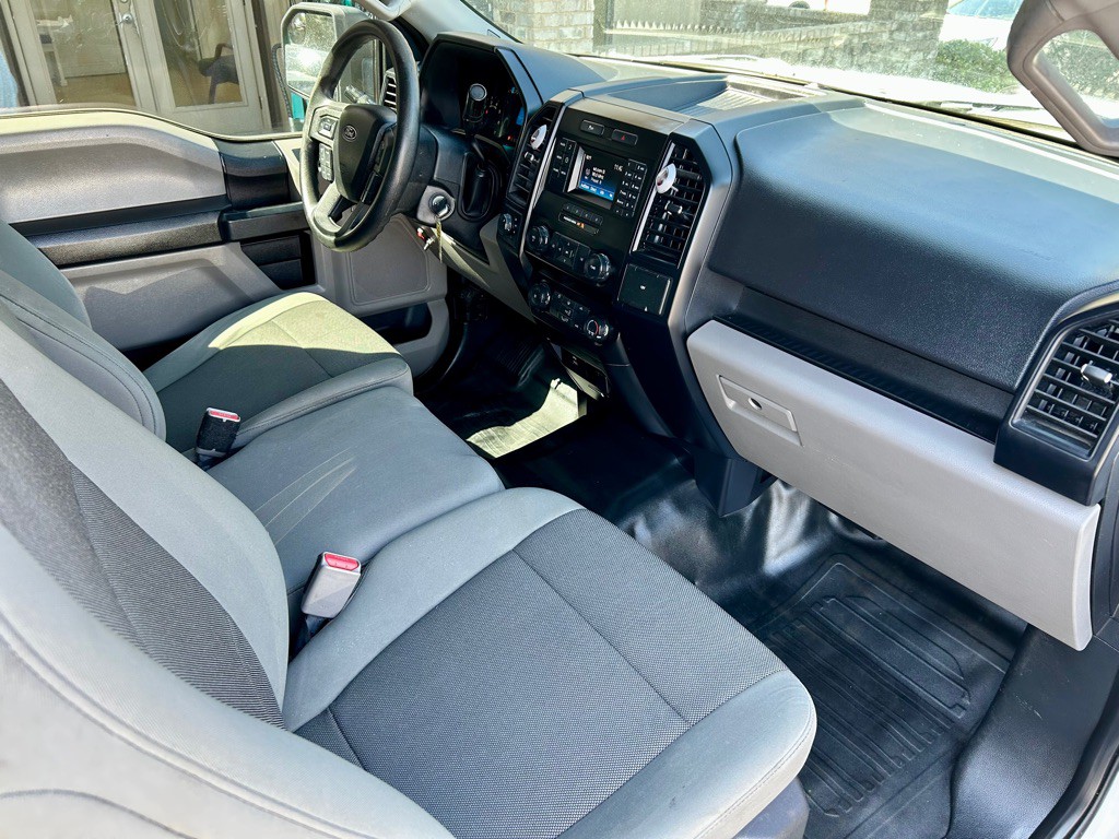 2016 Ford F-150 Image 17