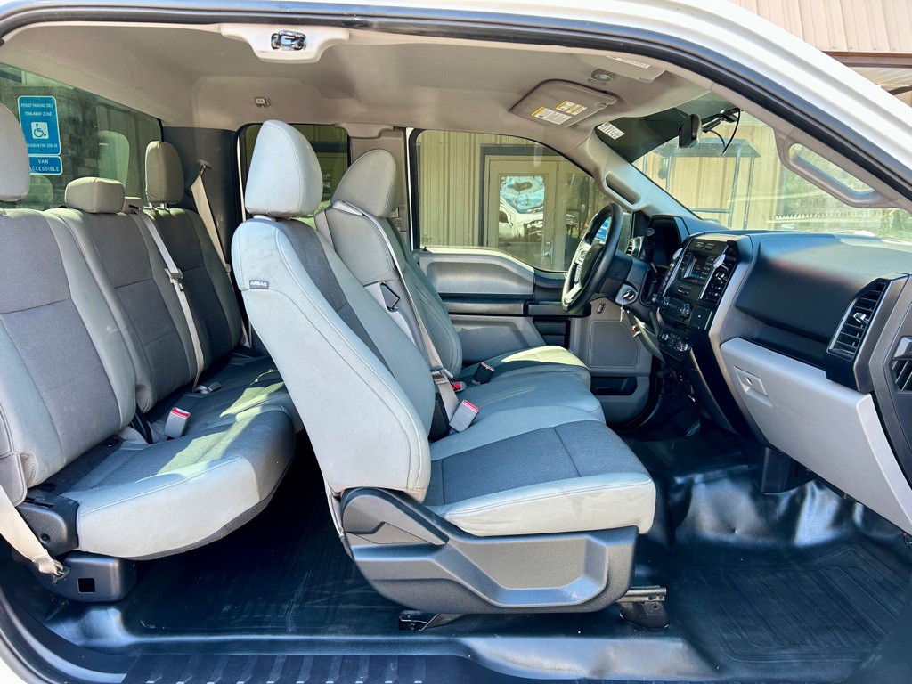 2016 Ford F-150 Image 22