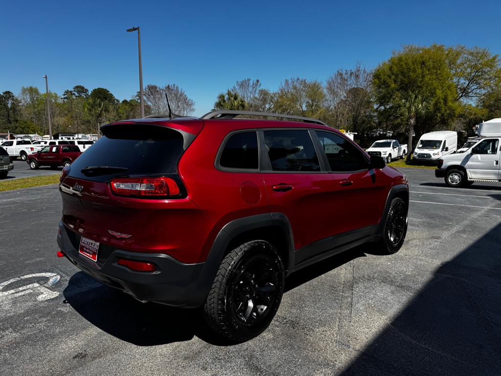 2016 Jeep Cherokee Image 5