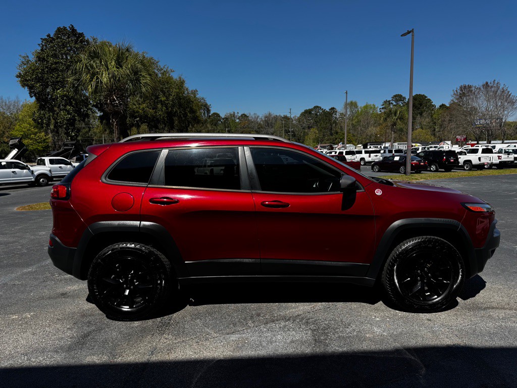 2016 Jeep Cherokee Image 6
