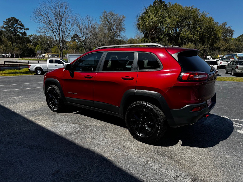 2016 Jeep Cherokee Image 11