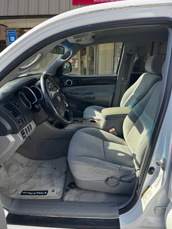 2006 Toyota Tacoma Image 9