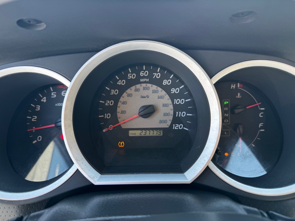 2006 Toyota Tacoma Image 15