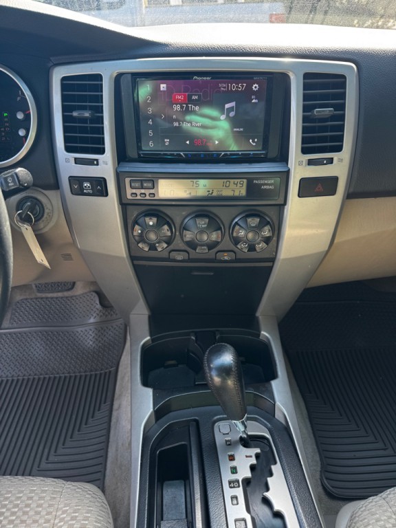 2006 Toyota 4Runner Image 15