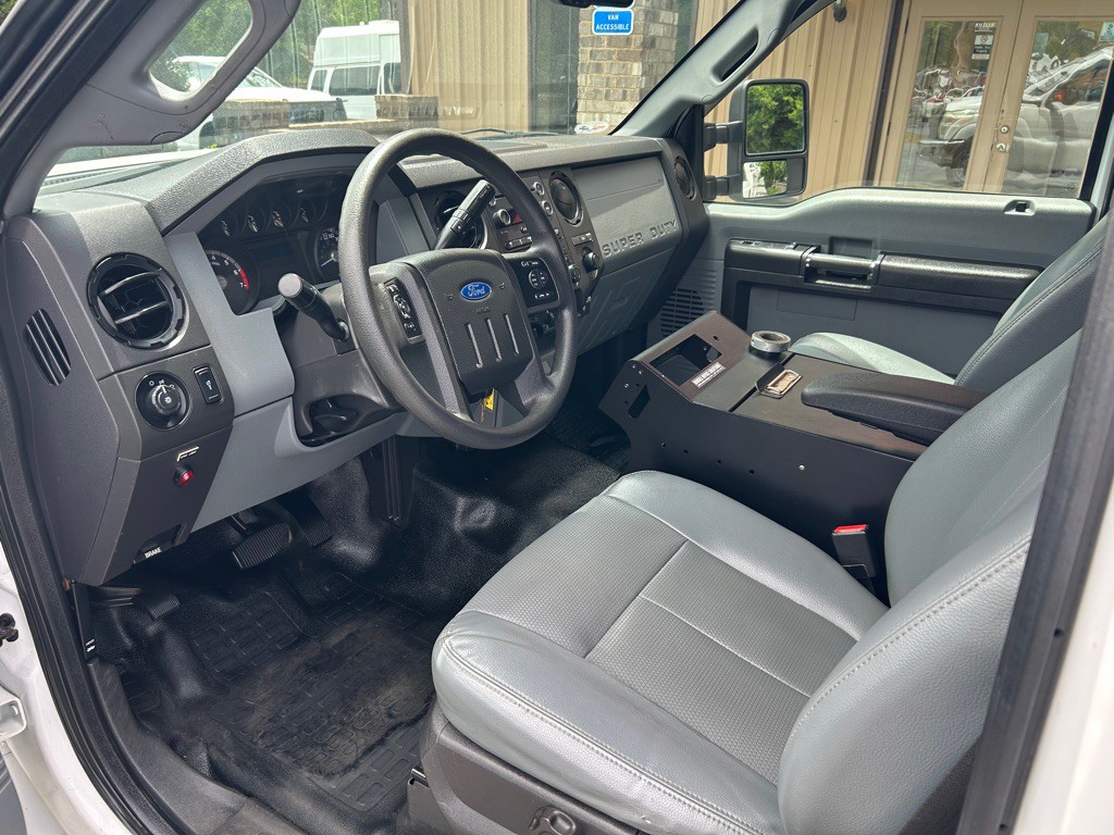 2016 Ford F-350 Image 17