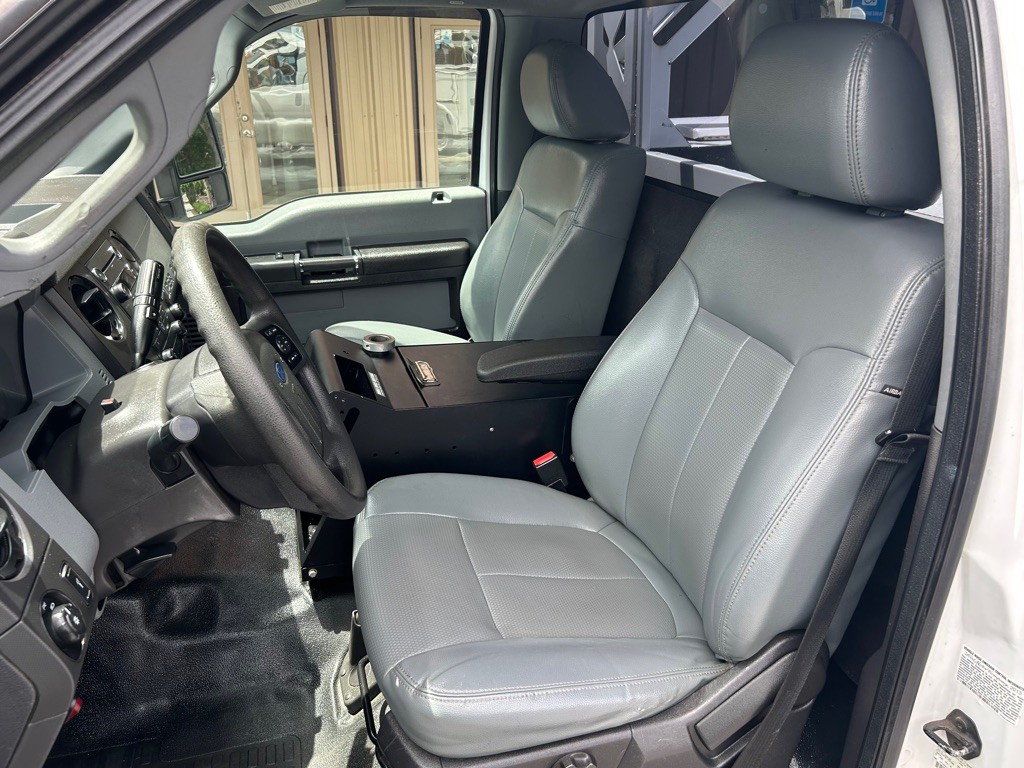 2016 Ford F-350 Image 18
