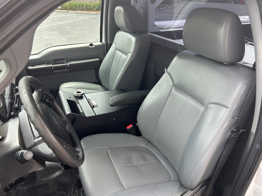 2016 Ford F-350 Image 21