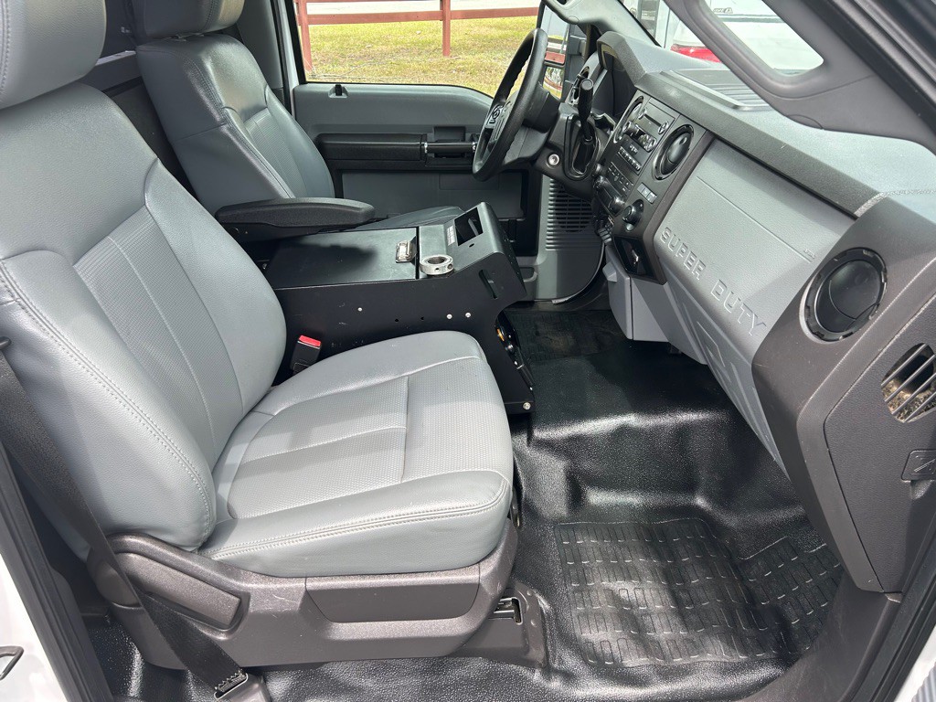 2016 Ford F-350 Image 22