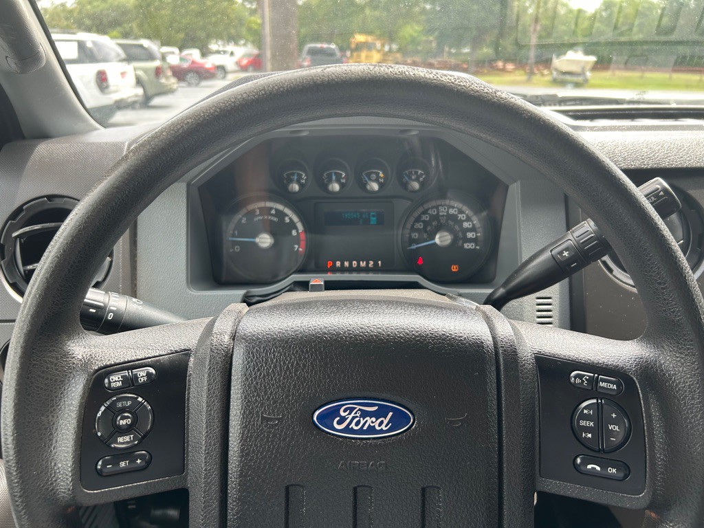 2016 Ford F-350 Image 25