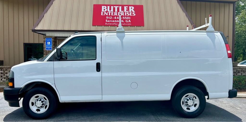 2019 Chevrolet Express Image 4