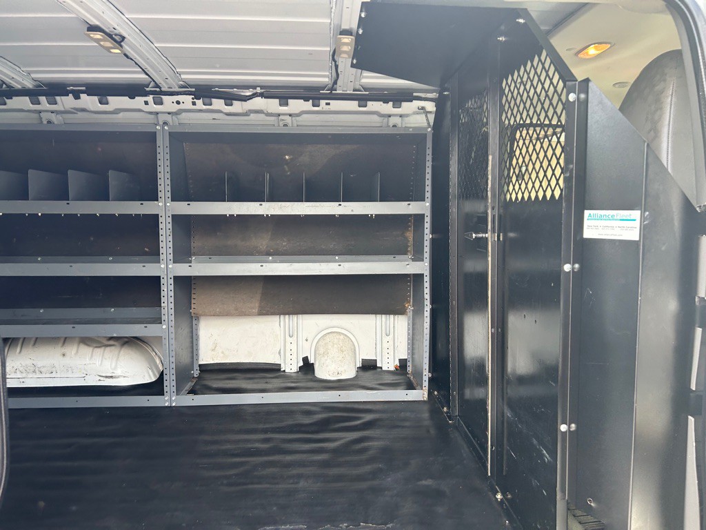 2019 Chevrolet Express Image 12