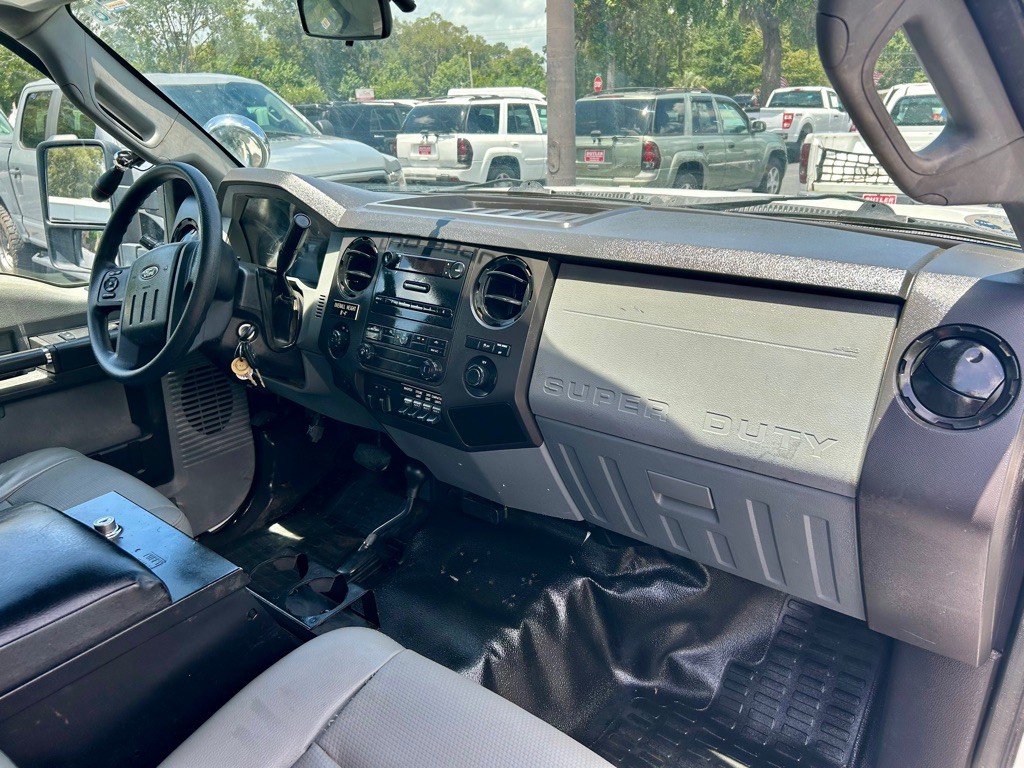 2012 Ford F-350 Image 43