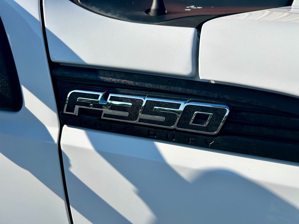2016 Ford F-350 Image 11
