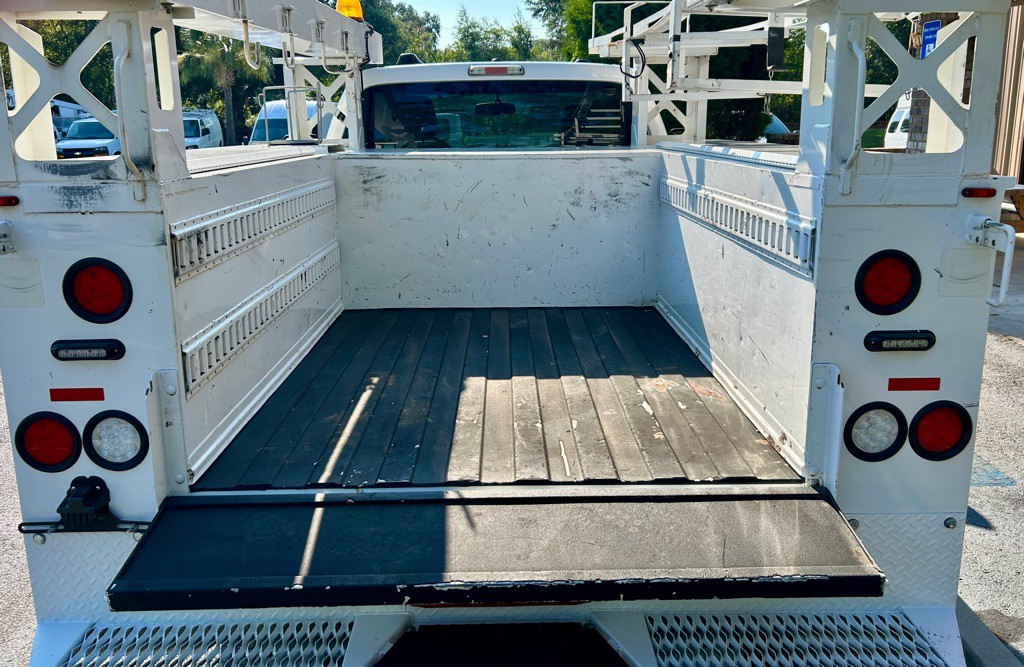 2016 Ford F-350 Image 13