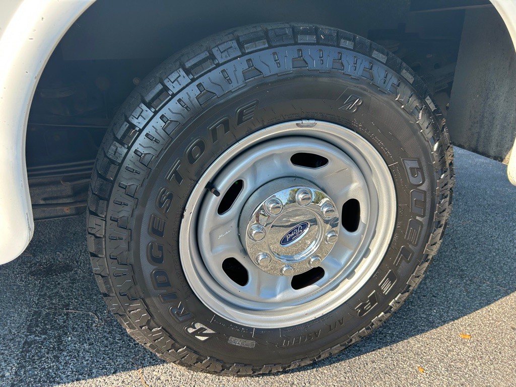 2016 Ford F-350 Image 15