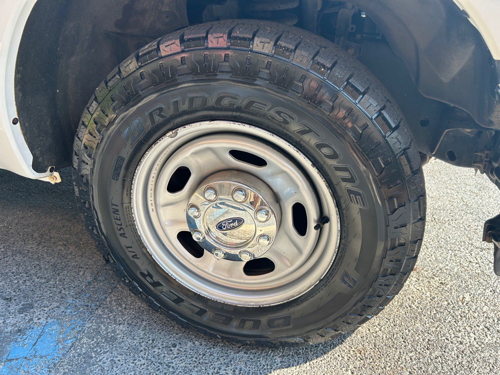 2016 Ford F-350 Image 17