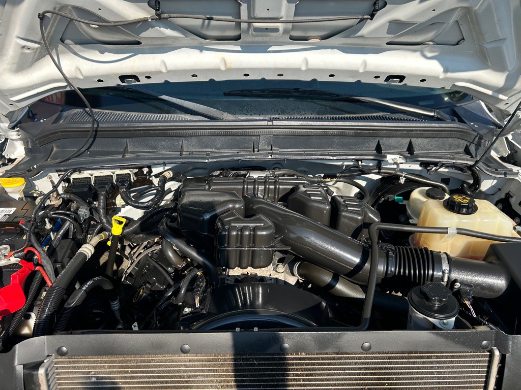 2016 Ford F-350 Image 18