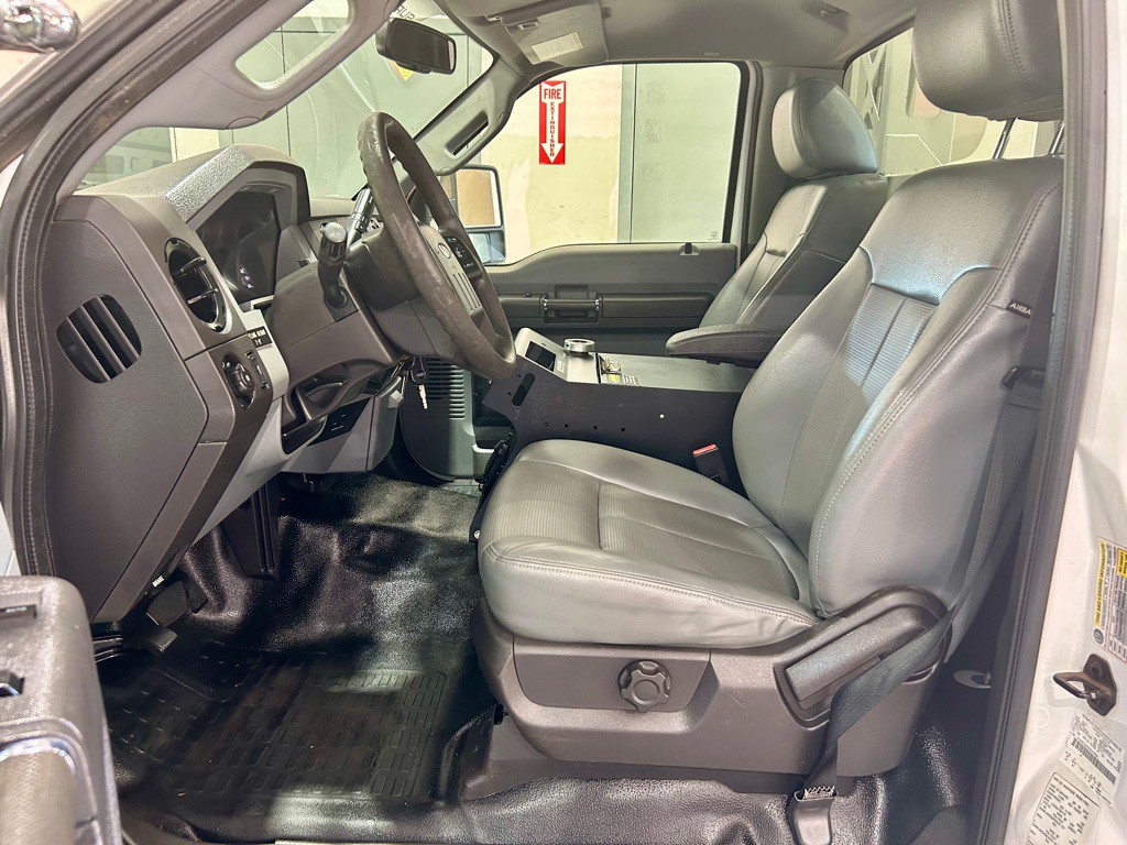 2016 Ford F-350 Image 20