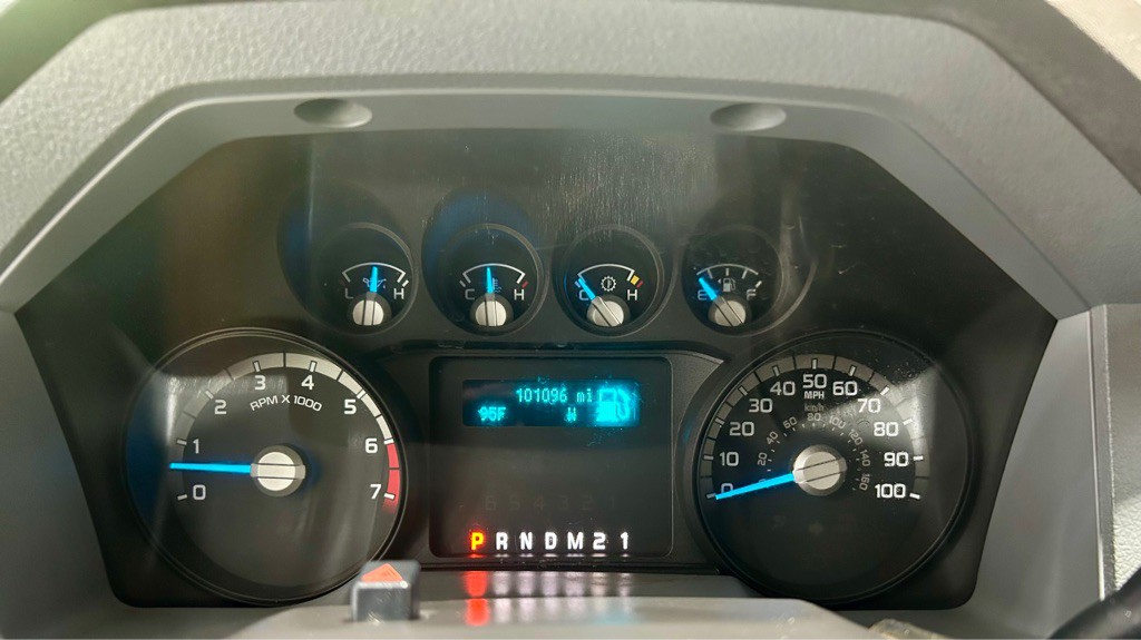 2016 Ford F-350 Image 25