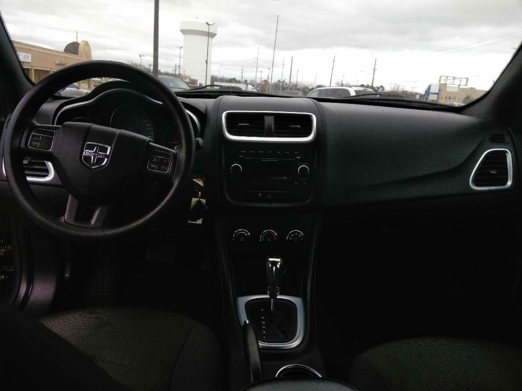 2013 Dodge Avenger Image 11