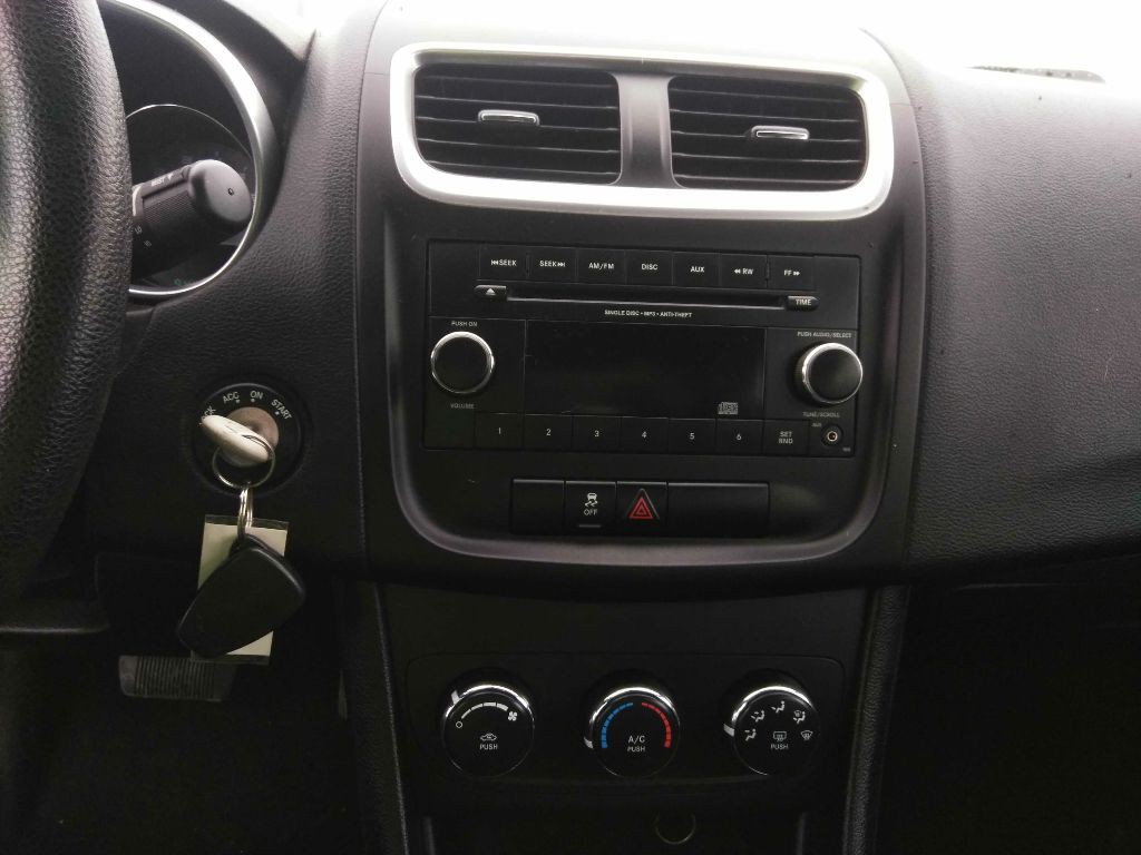 2013 Dodge Avenger Image 17