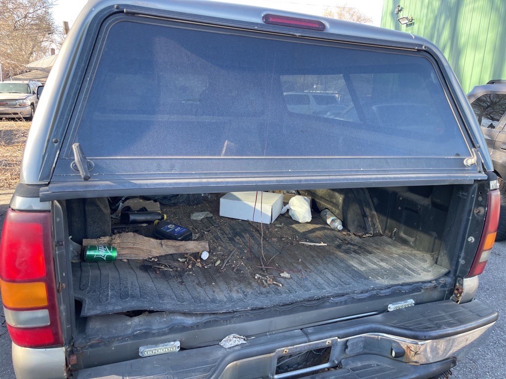 2002 GMC Sierra Image 4