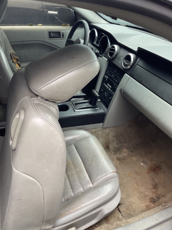 2007 Ford Mustang Image 4