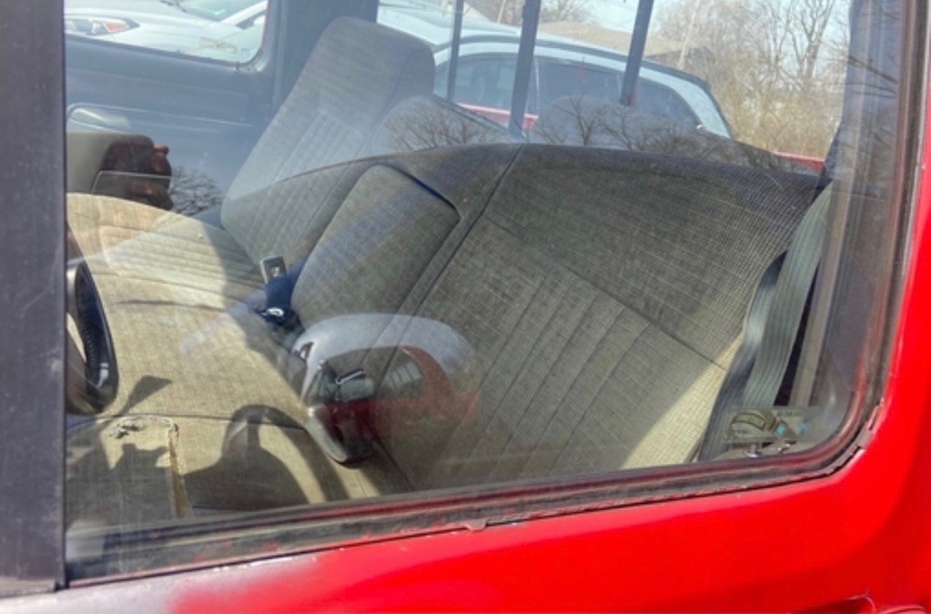 1989 Ford F-350 Image 5