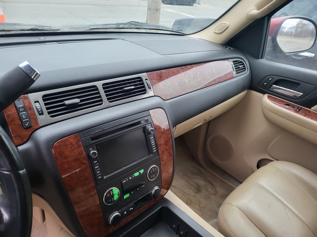 2008 Chevrolet Tahoe Image 11